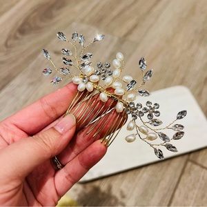 Gold Bridal Hairpiece